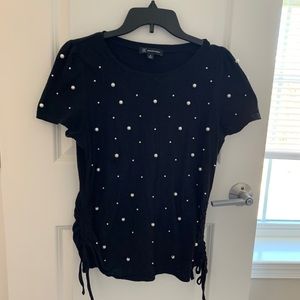 Ladies dressy tee w/ pearls 🤩